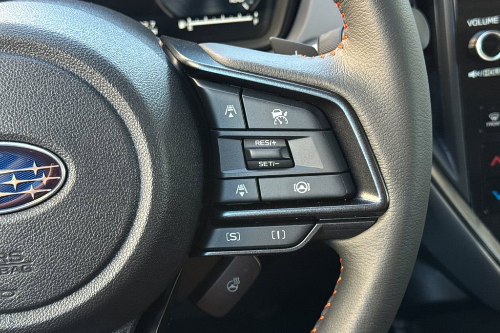 New 2026 Subaru Crosstrek 2.5i Limited w/ Crosstrek Mirror Package image 29