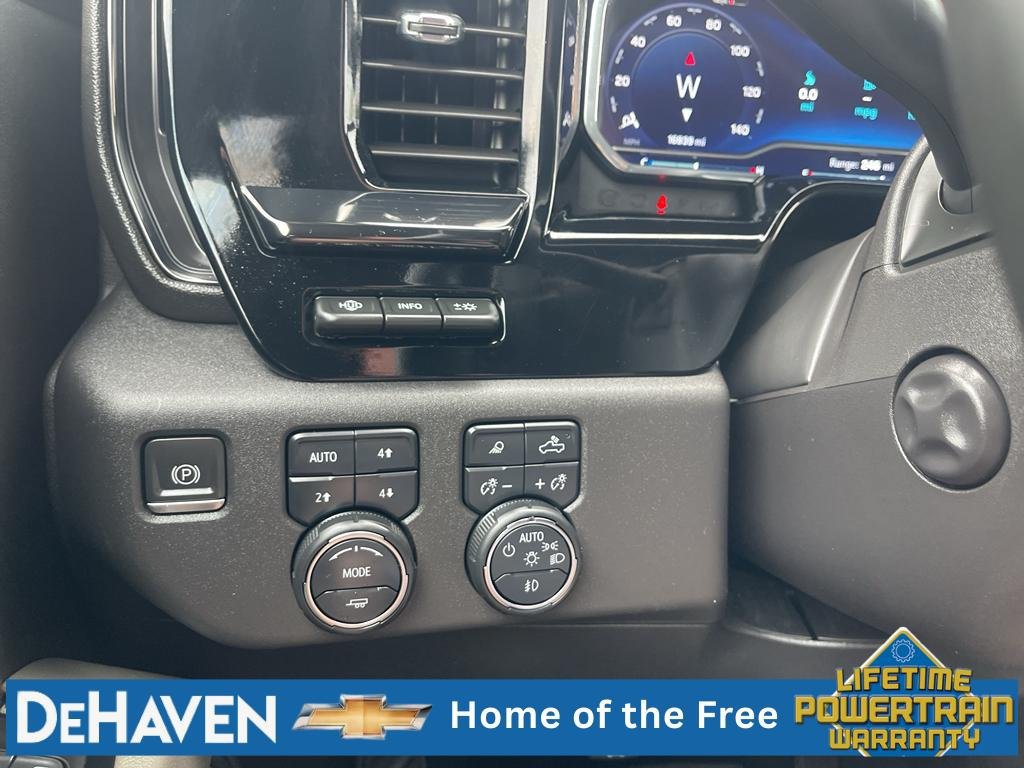 Used 2024 Chevrolet Silverado 1500 ZR2 w/ Technology Package AWD/4WD image 18