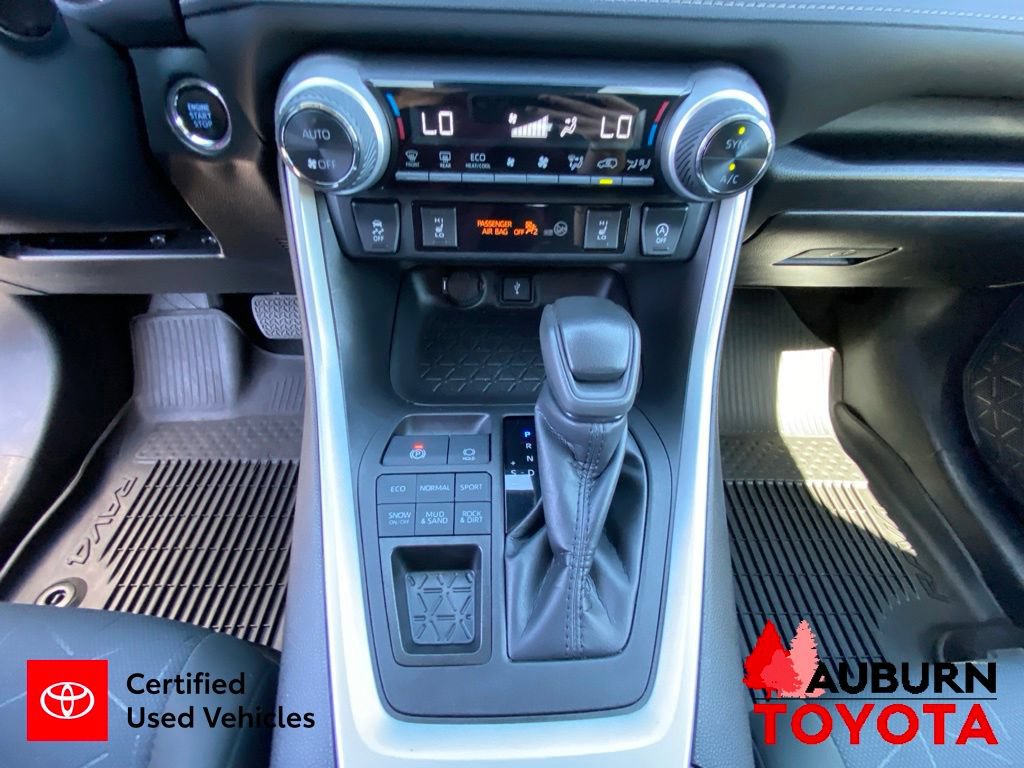 Certified 2022 Toyota RAV4 XLE w/ Convenience Package AWD/4WD image 43