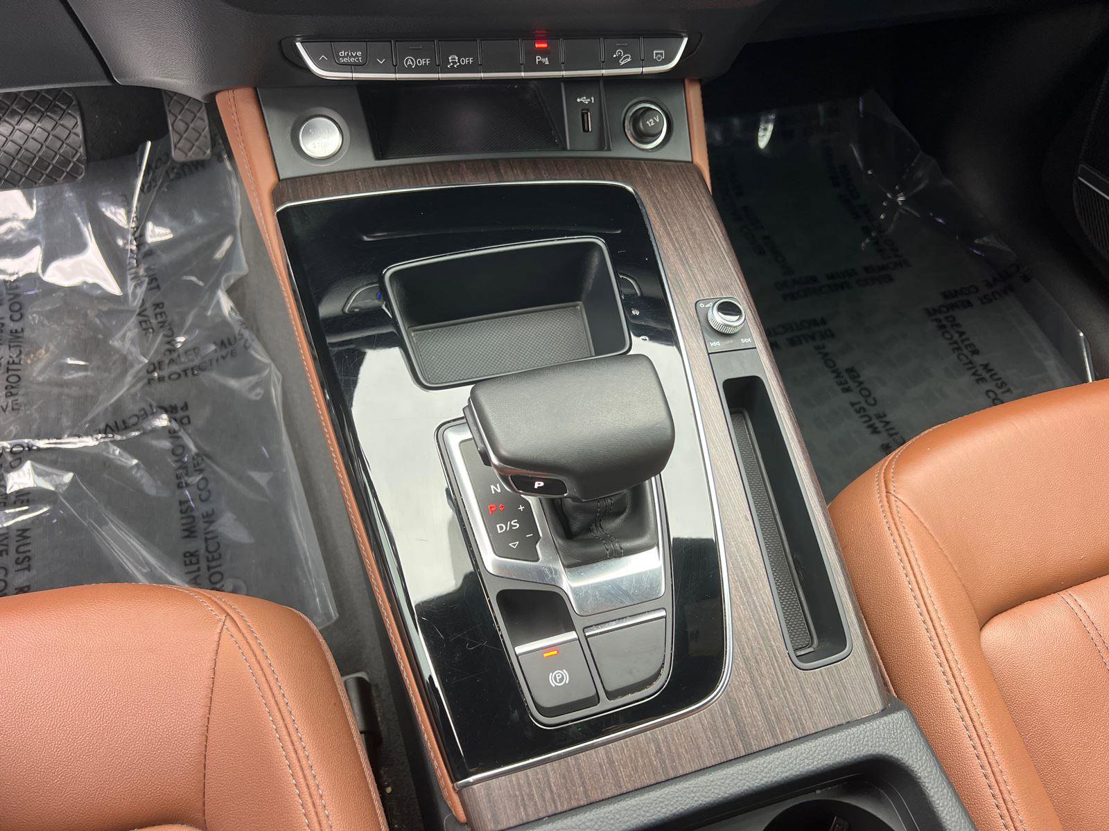 Used 2023 Audi Q5 2.0T Premium Plus w/ Premium Plus Package image 33