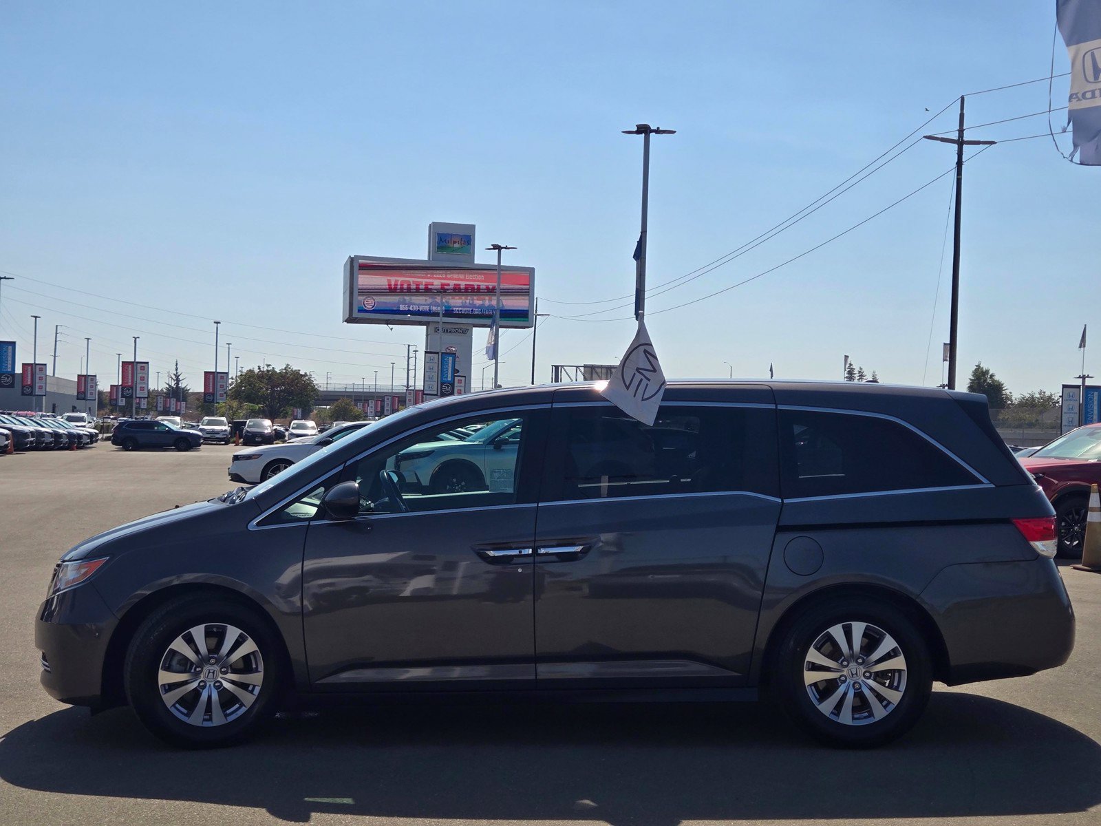 Used 2014 Honda Odyssey EX-L image 4