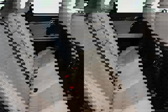 Used 2017 Lexus RX 450h AWD image 19