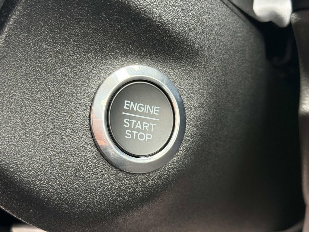 New 2026 Ford Transit 250 148 Medium Roof w/ Load Area Protection Package image 13