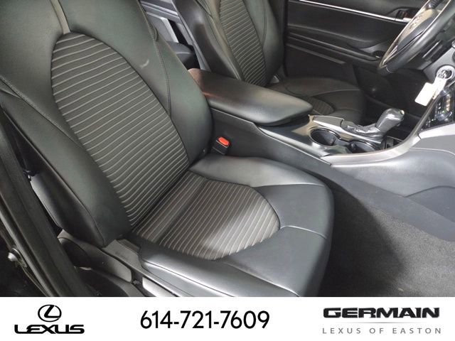 Used 2019 Toyota Camry SE FWD image 30