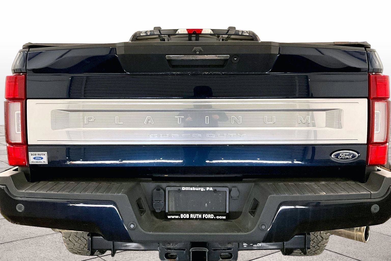 Used 2022 Ford F250 Platinum w/ Tremor Off-Road Package image 4