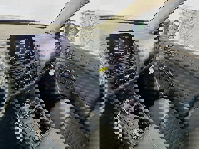 New 2025 Nissan Pathfinder S image 17