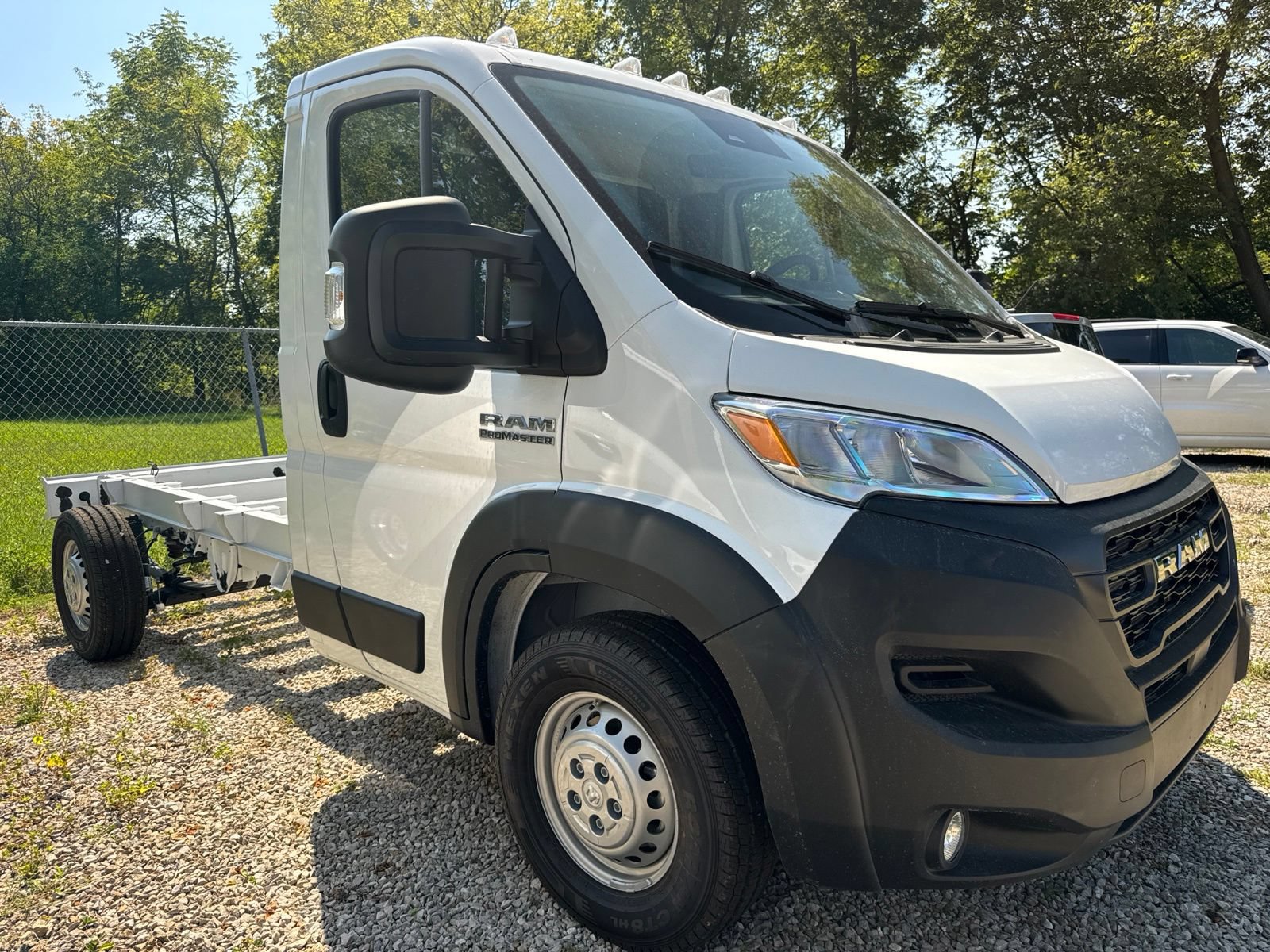 New 2026 RAM ProMaster 3500 w/ Safety Group FWD image 3