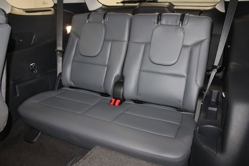 New 2026 Ford Explorer Active w/ Active Comfort Package AWD/4WD image 27