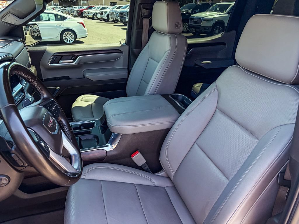 Used 2024 GMC Sierra 1500 SLT w/ SLT Premium Plus Package AWD/4WD image 42