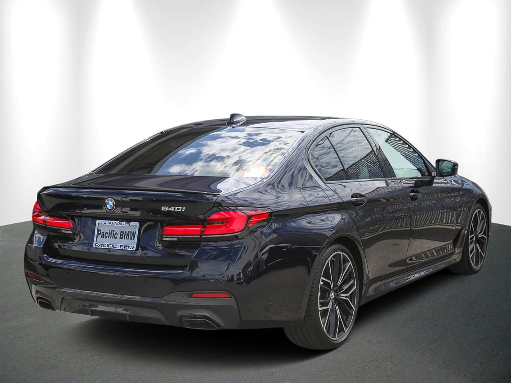 Certified 2023 BMW 540i w/ M Sport Package RWD image 6