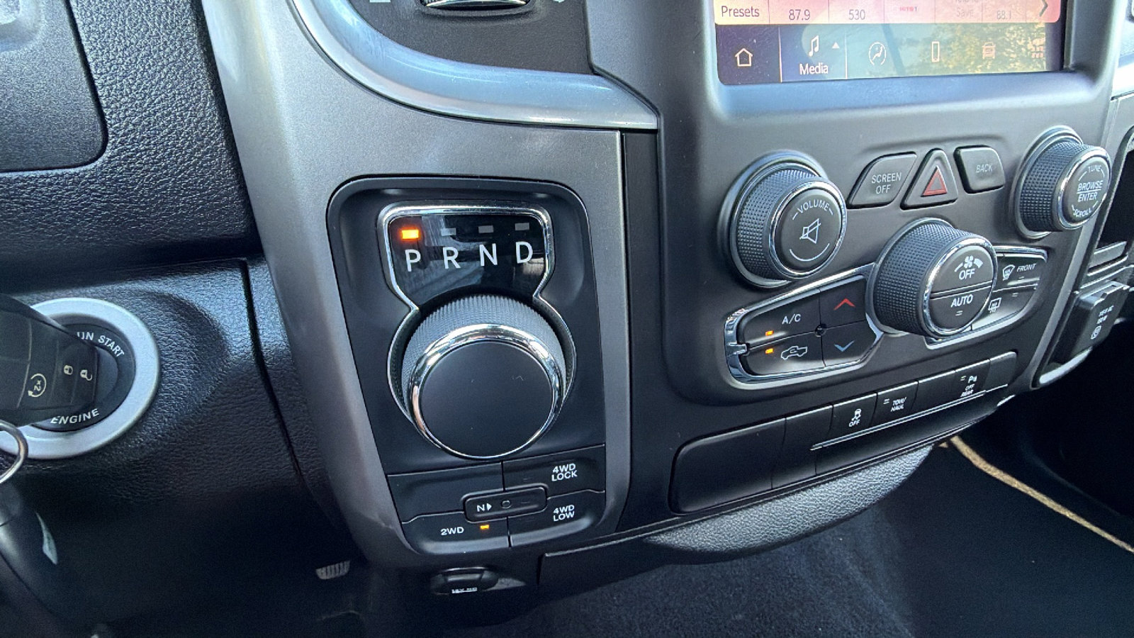 Used 2024 RAM 1500 Classic Warlock w/ Electronics Group AWD/4WD image 30