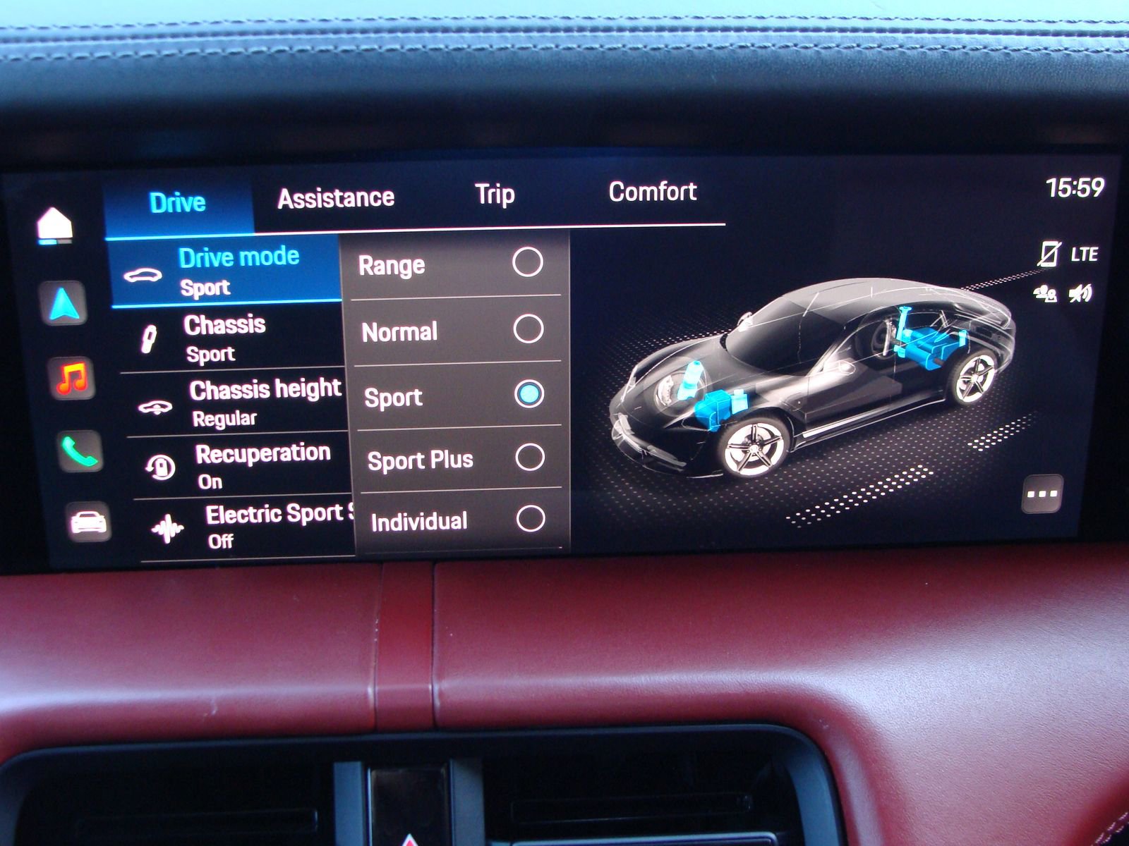 Used 2020 Porsche Taycan 4S image 21