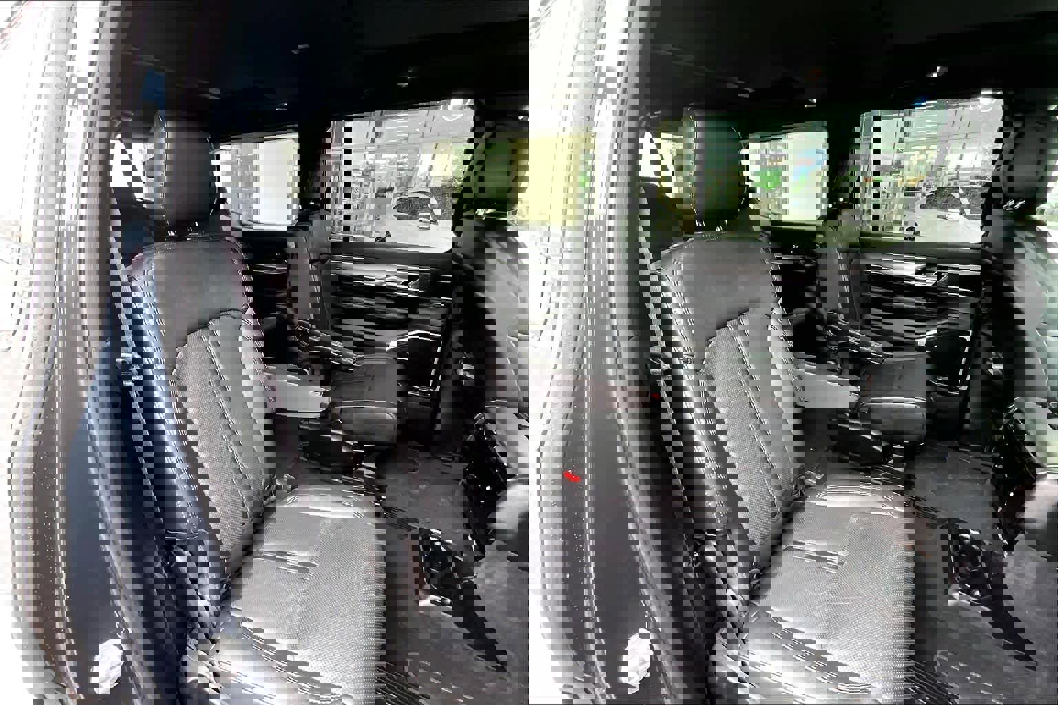 Used 2023 Jeep Wagoneer Series II image 22