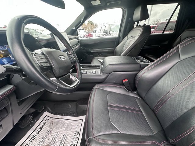 Used 2022 Ford Expedition Max Limited image 12
