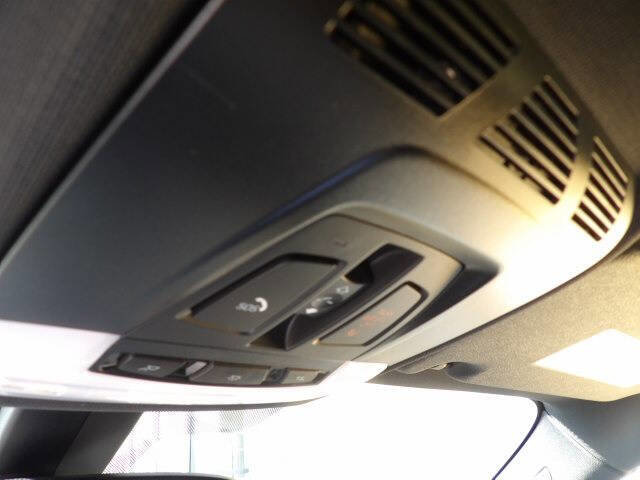 Used 2017 BMW X1 xDrive28i image 20