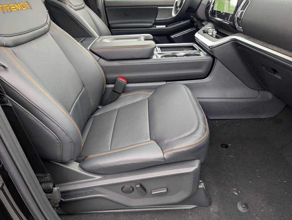 New 2026 Ford Expedition Tremor image 45