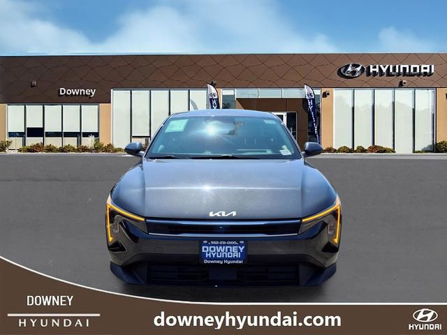 Used 2025 Kia K4 LXS FWD image 2