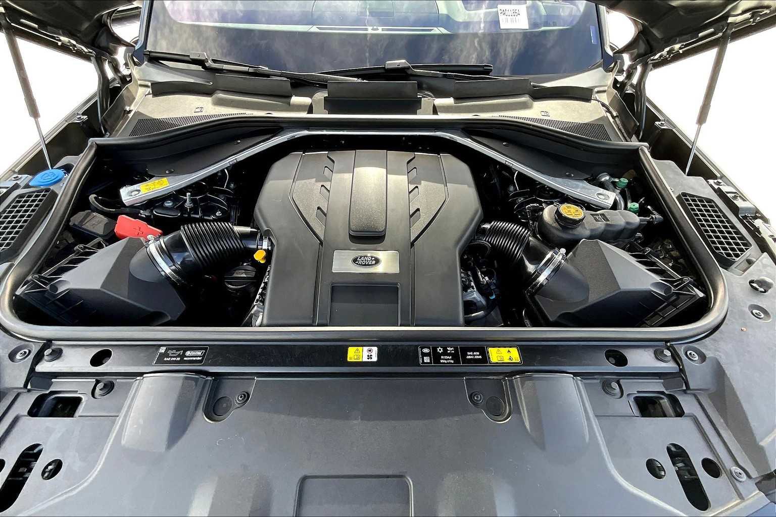 Used 2023 Land Rover Range Rover Long Wheelbase SE image 59