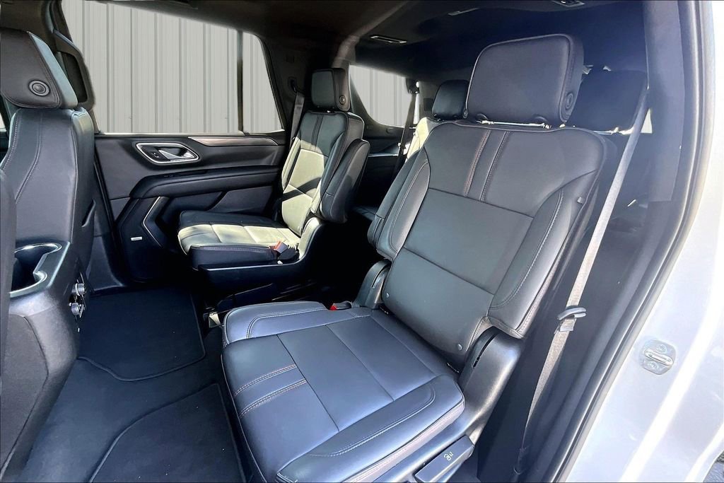 Used 2024 Chevrolet Tahoe RST w/ Luxury Package AWD/4WD image 18