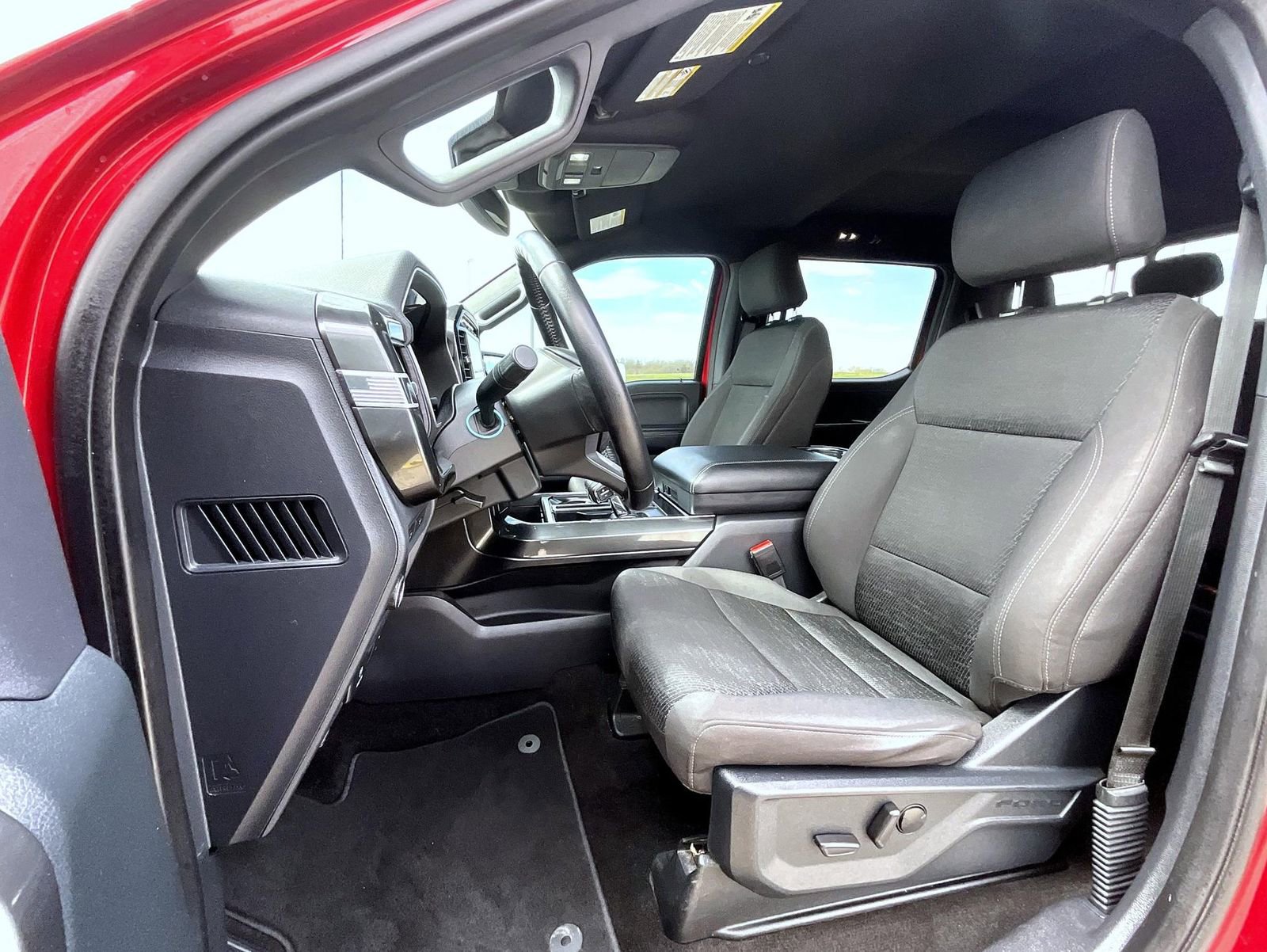Used 2022 Ford F150 XLT w/ Equipment Group 302A High AWD/4WD image 10