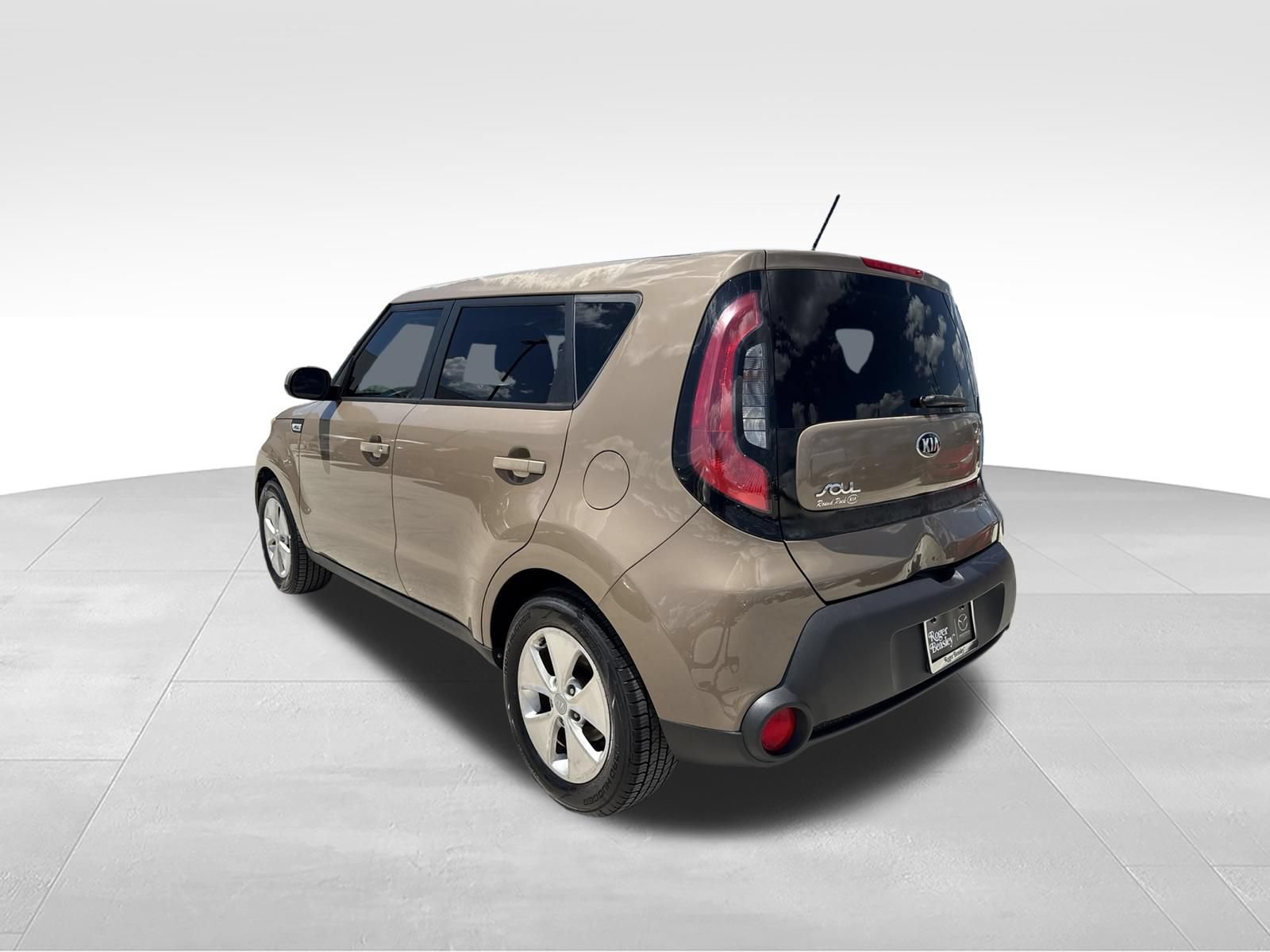 Used 2015 Kia Soul FWD image 7