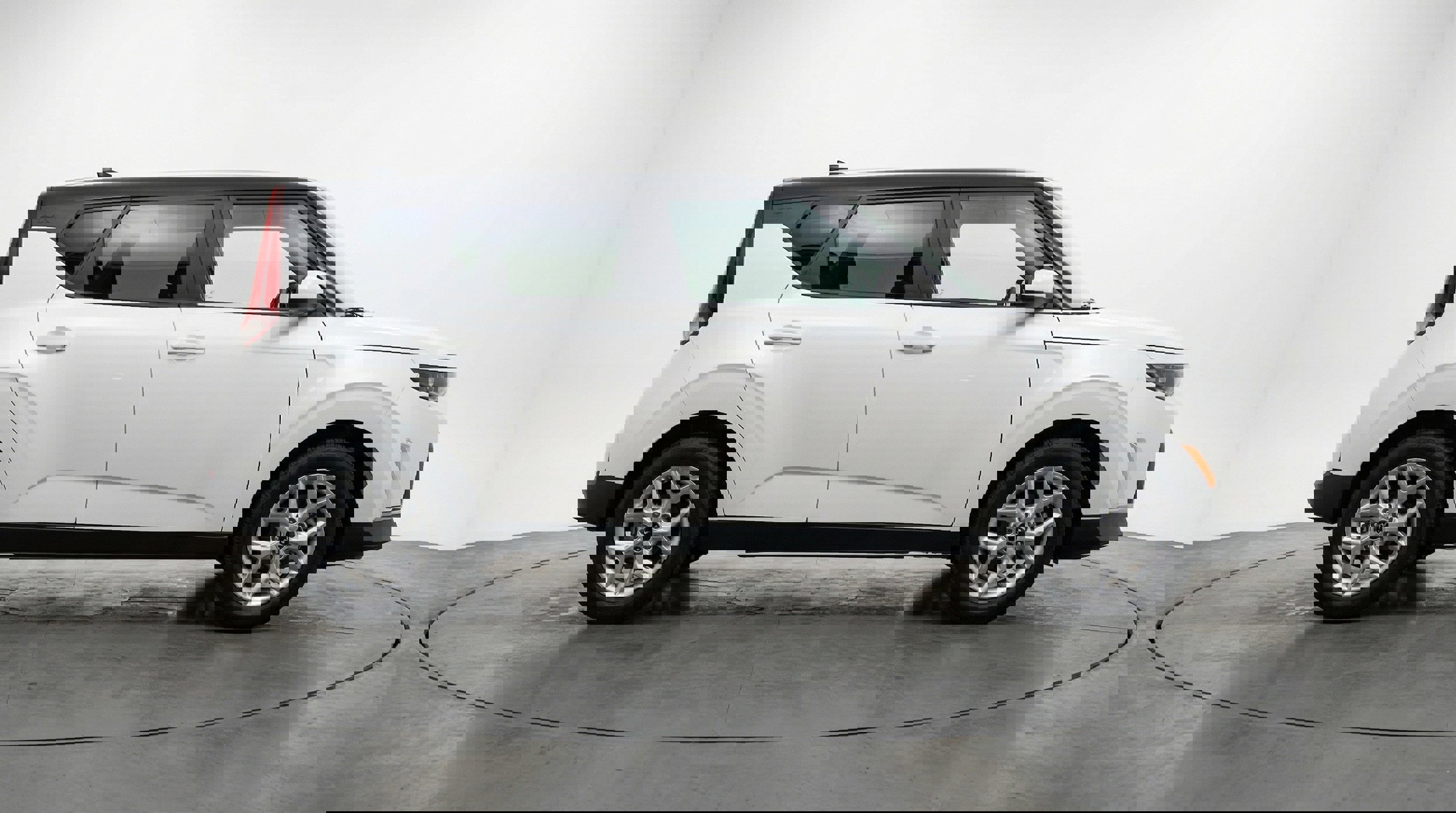 Used 2025 Kia Soul LX w/ LX Technology Package image 8