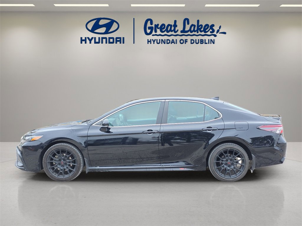 Used 2021 Toyota Camry SE w/ TRD Appearance Package (TMS) image 2