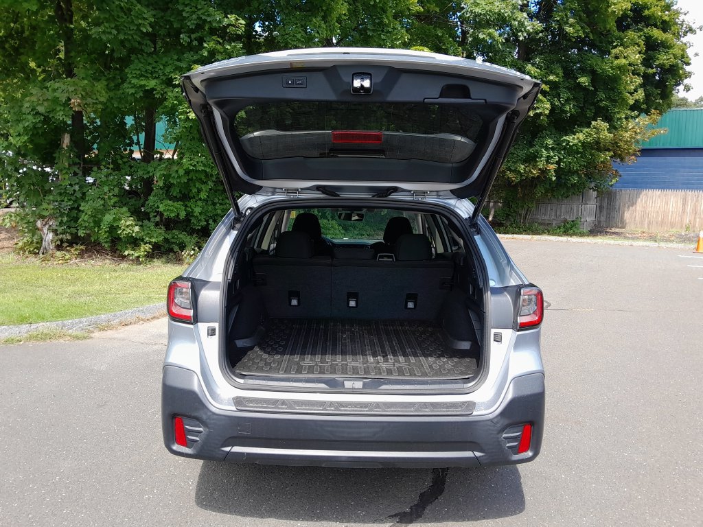 Used 2022 Subaru Outback Premium AWD/4WD image 32