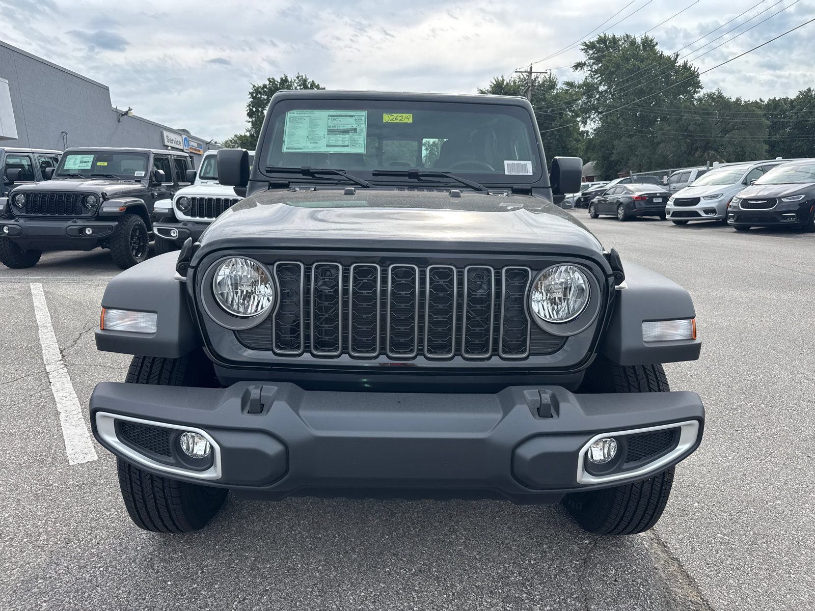 New 2026 Jeep Gladiator Sport AWD/4WD image 2