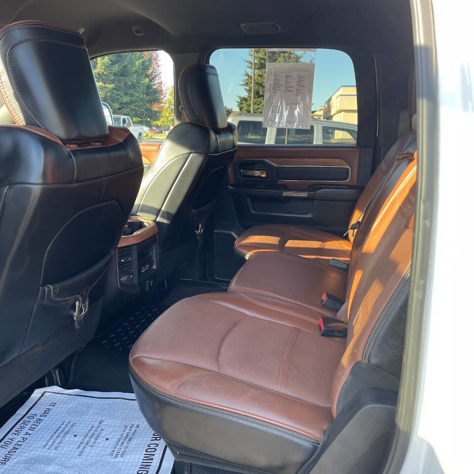 Used 2019 RAM 3500 Limited image 12