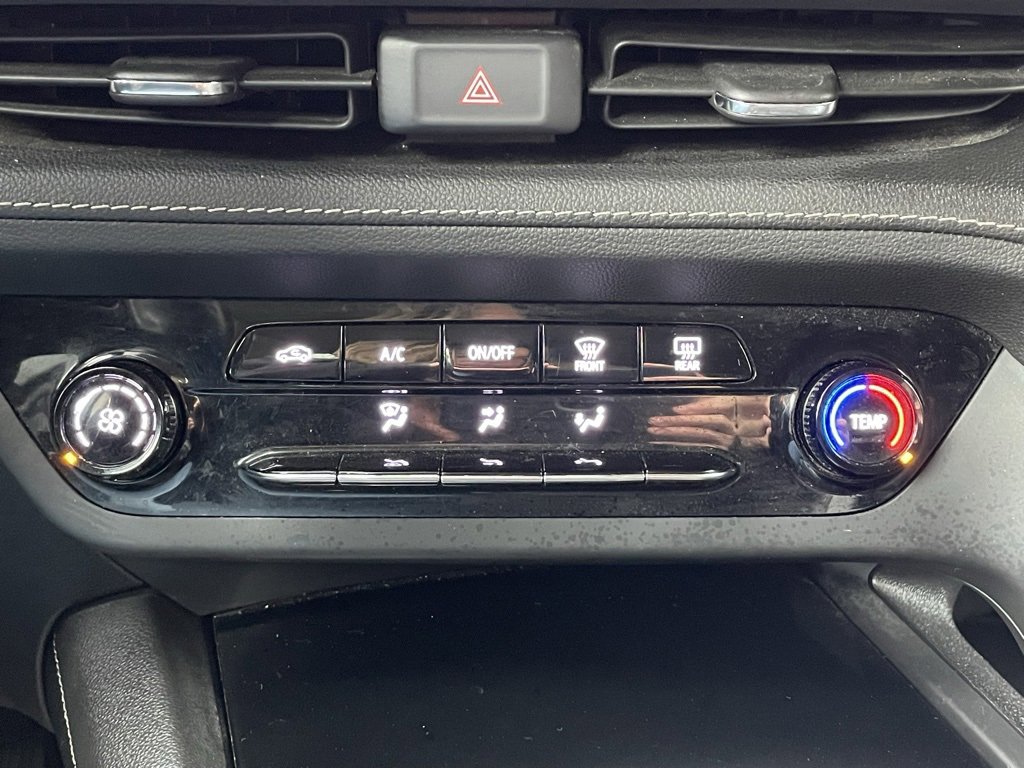 Certified 2022 Buick Envision Preferred w/ Safety Package image 30