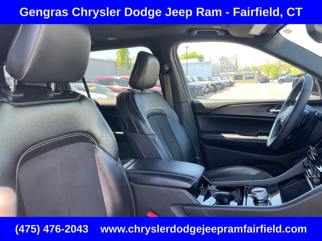 Certified 2023 Jeep Grand Cherokee L Laredo AWD/4WD image 14