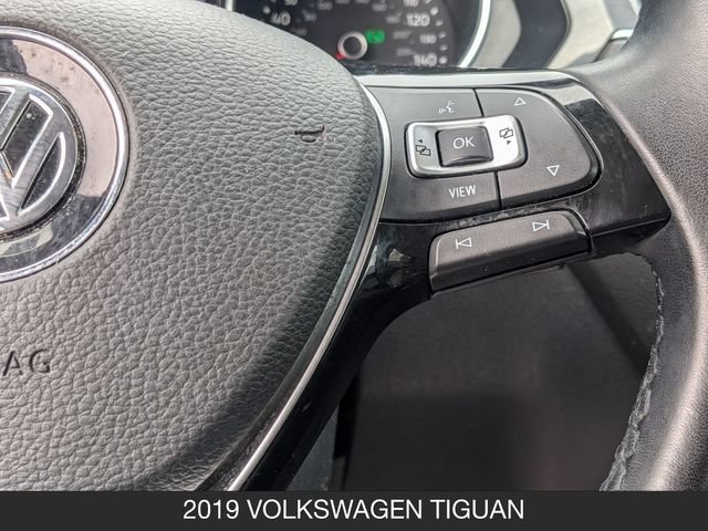 Used 2019 Volkswagen Tiguan SE AWD/4WD image 19