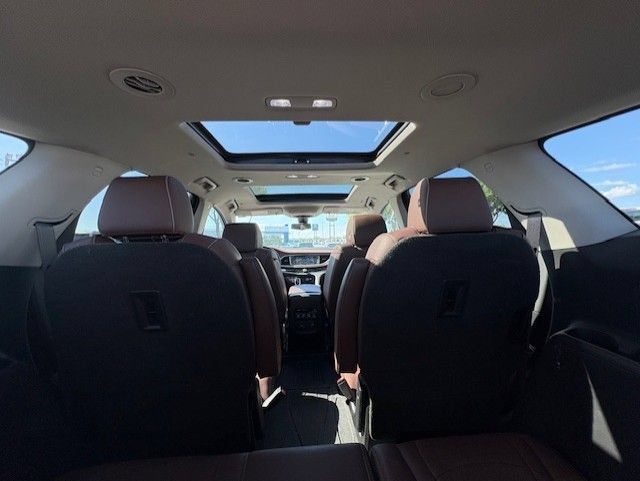 Used 2020 Buick Enclave Avenir w/ Avenir Technology Package FWD image 16