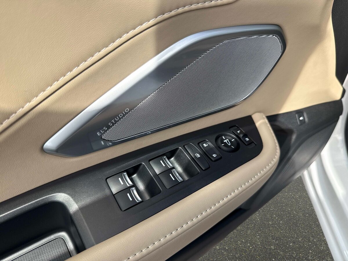Used 2023 Acura RDX w/ Technology Package FWD image 18