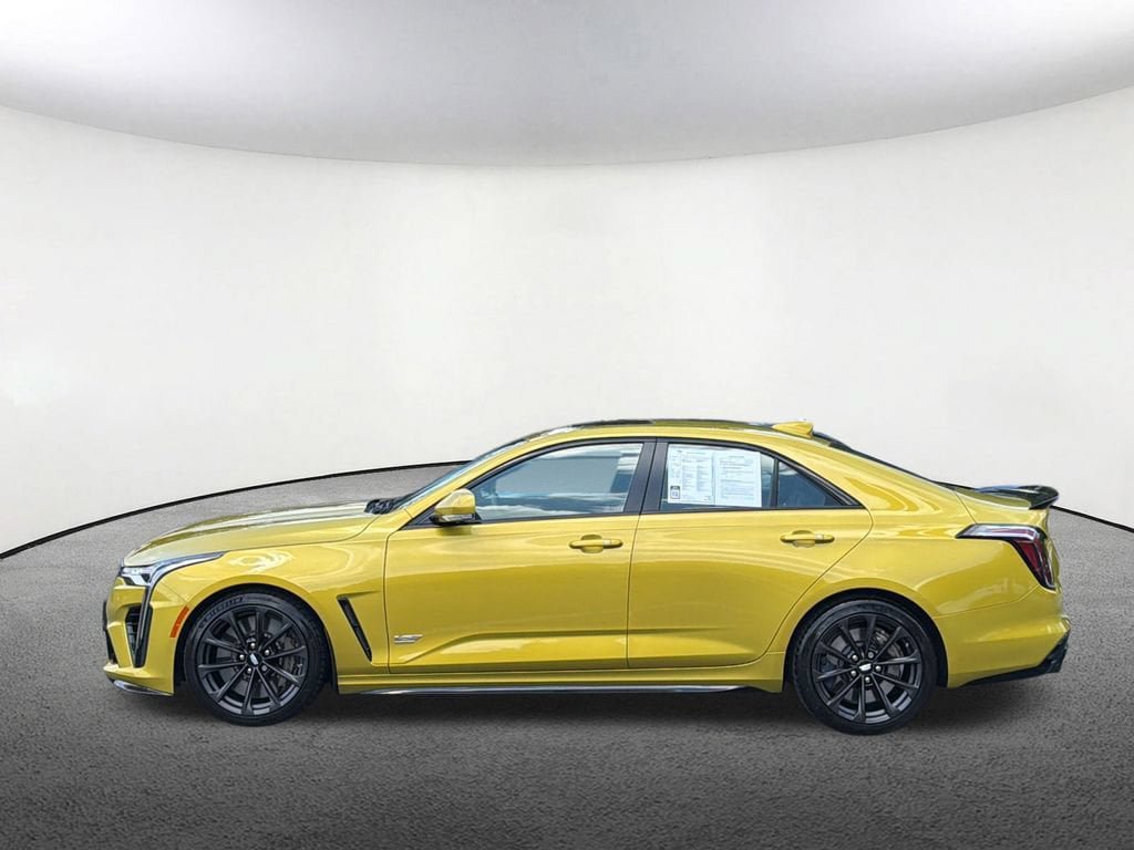 Certified 2026 Cadillac CT4 V Blackwing w/ Technology Package RWD image 17