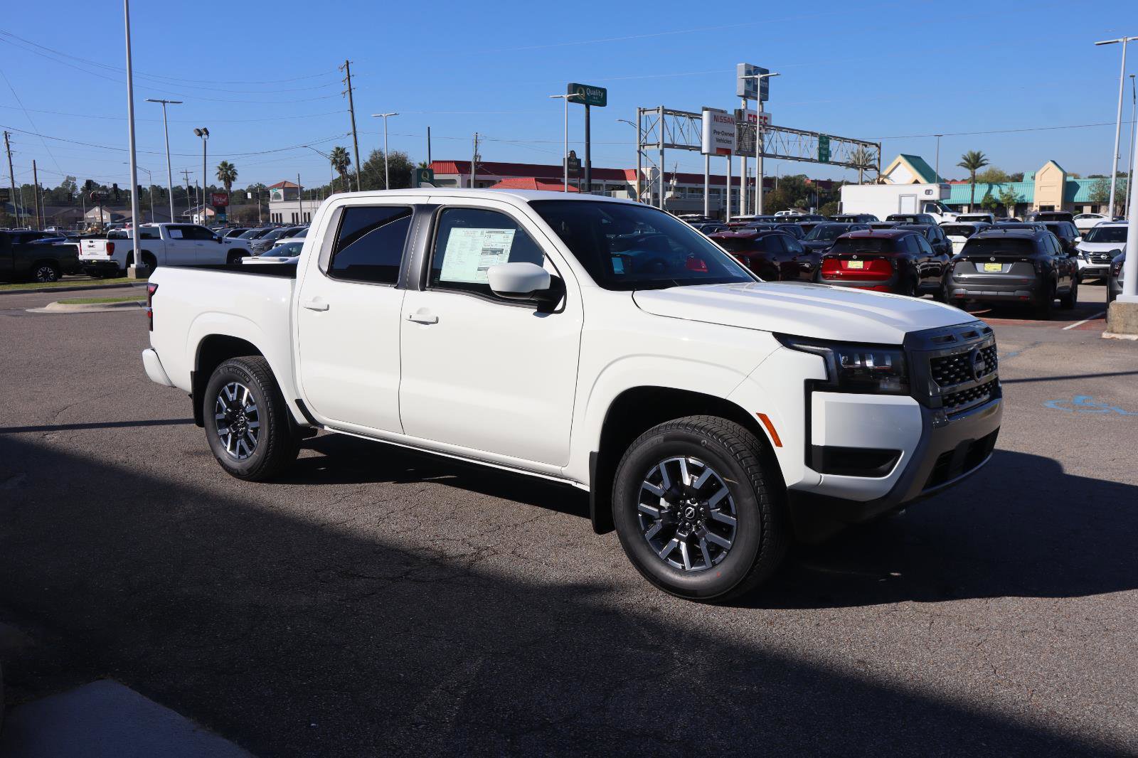 New 2026 Nissan Frontier 4x4 Crew Cab image 17