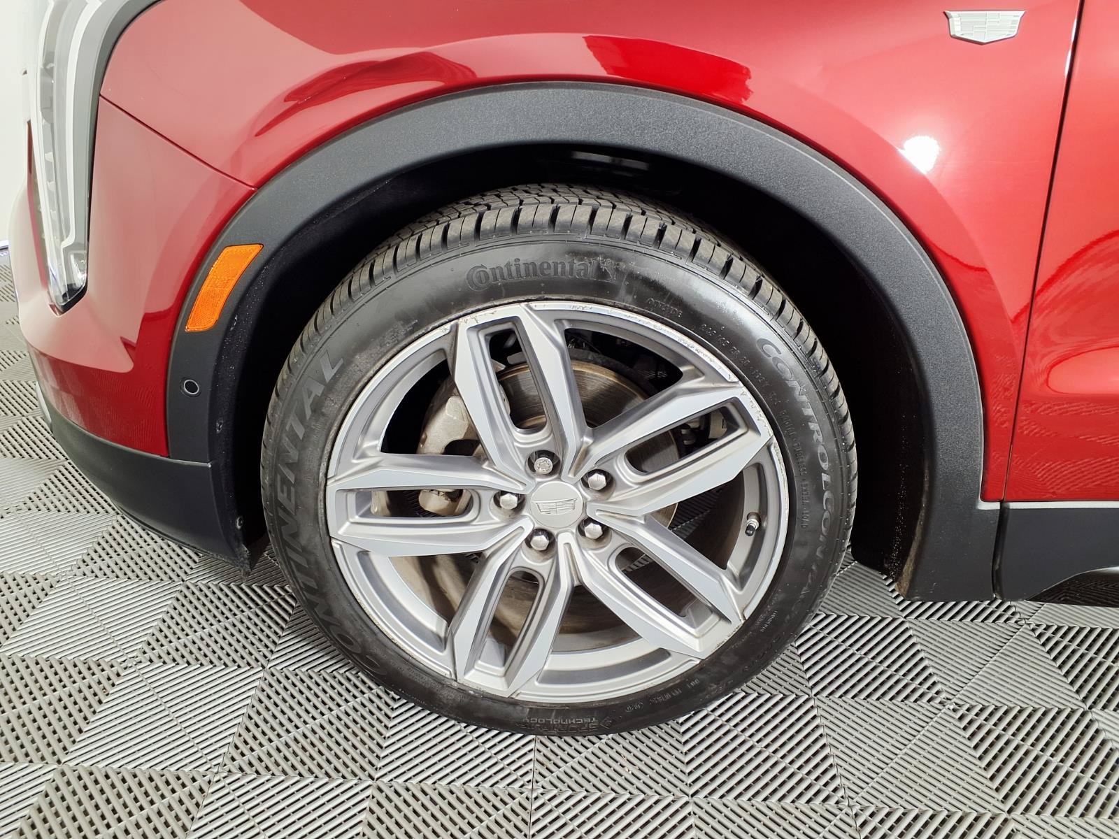 Used 2019 Cadillac XT4 Sport FWD image 7