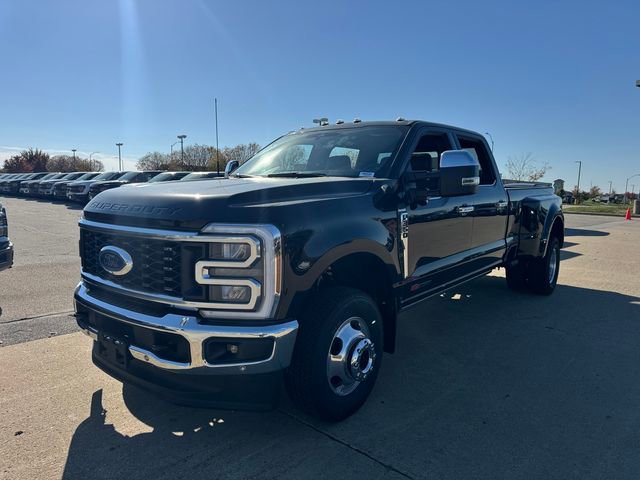 New 2026 Ford F350 King Ranch w/ Chrome Package image 3