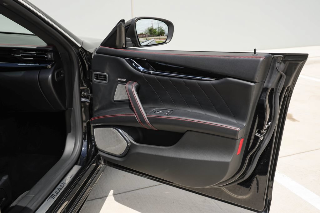 Used 2019 Maserati Quattroporte S GranSport RWD image 18