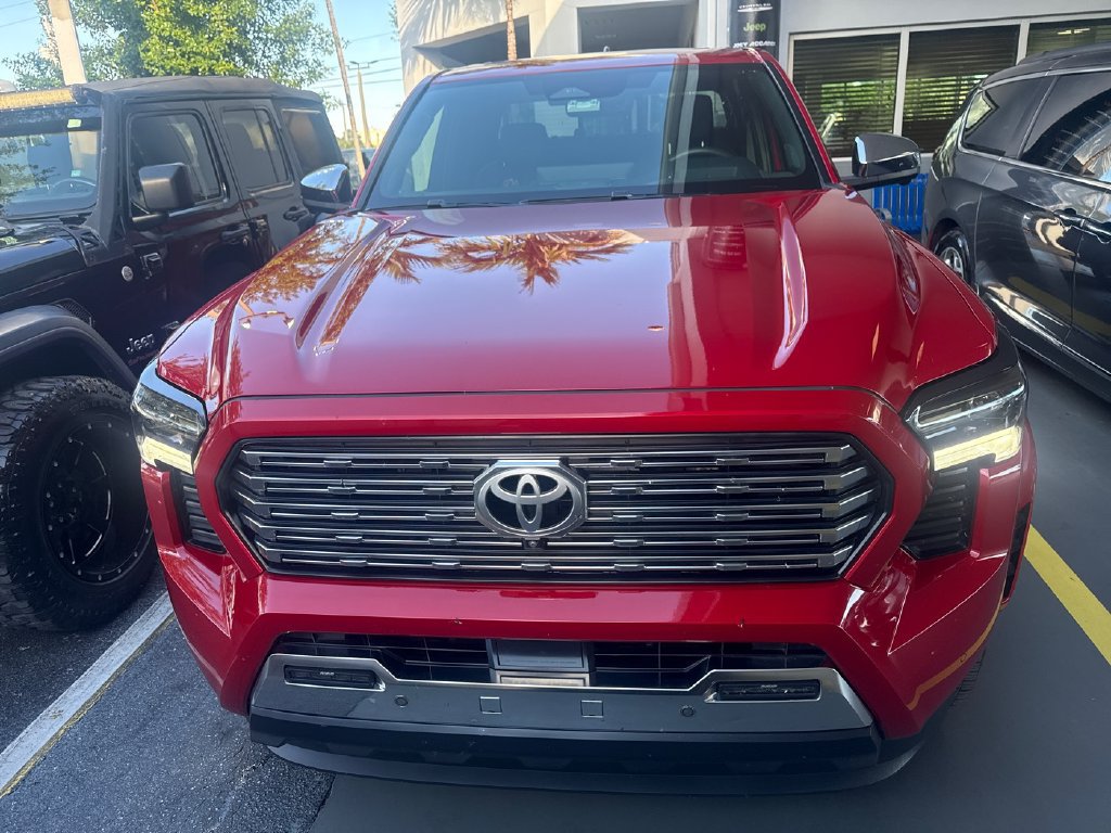 Used 2024 Toyota Tacoma Limited w/ Limited Package (LT)