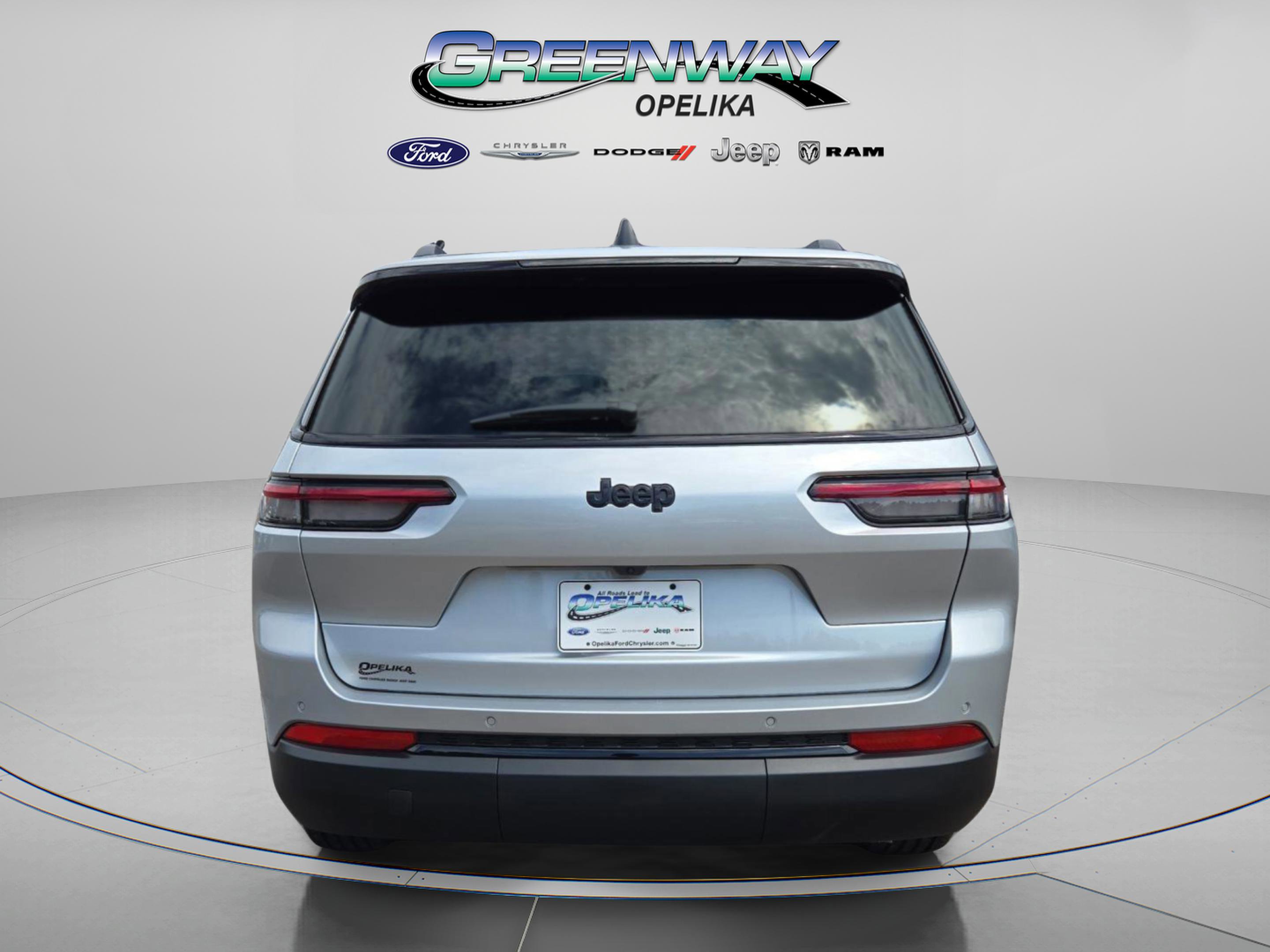 New 2025 Jeep Grand Cherokee L Altitude image 6