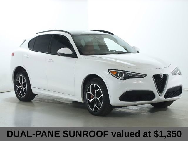 Used 2020 Alfa Romeo Stelvio Ti Sport w/ Quick Order Package 22S Sport image 4