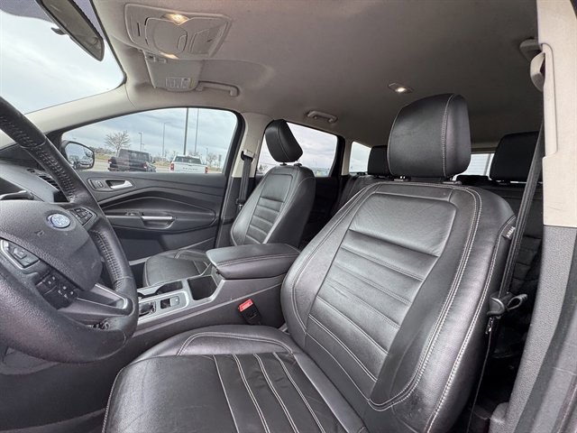 Used 2018 Ford Escape SEL image 10