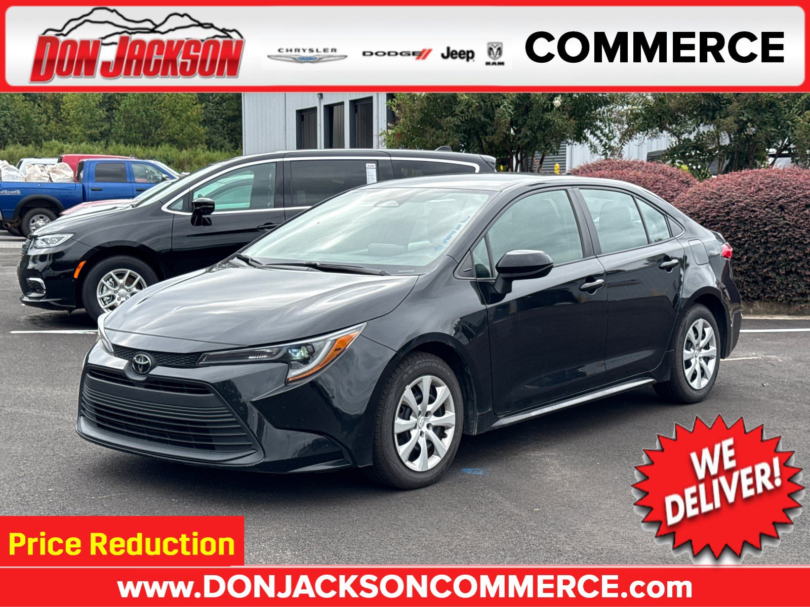 Used 2024 Toyota Corolla LE FWD image 1