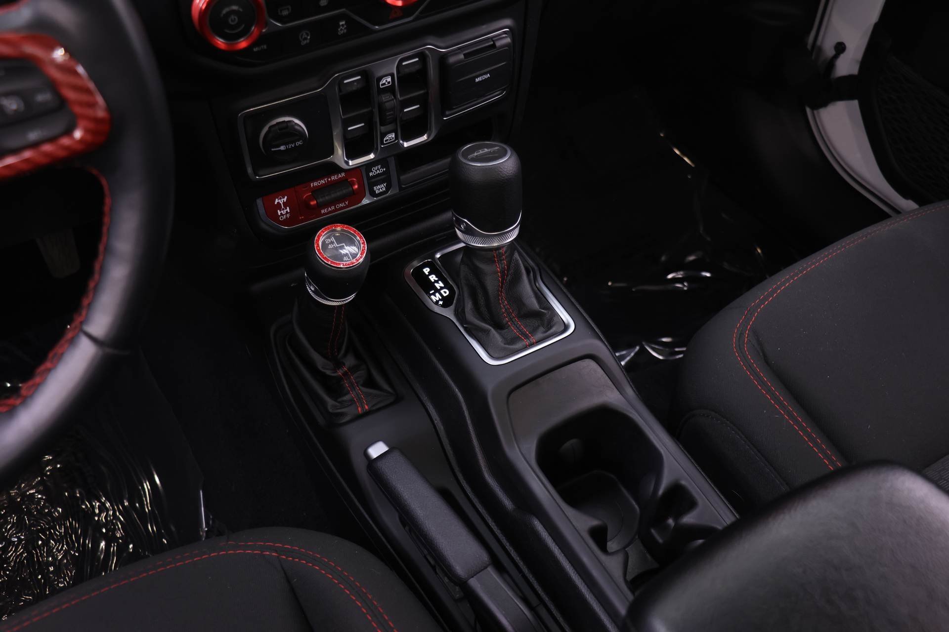 Used 2021 Jeep Gladiator Rubicon image 12