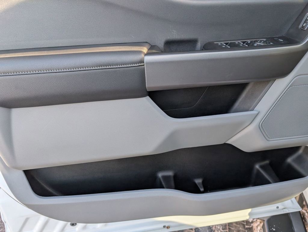 Used 2025 Ford F450 XLT w/ FX4 Off-Road Package image 22