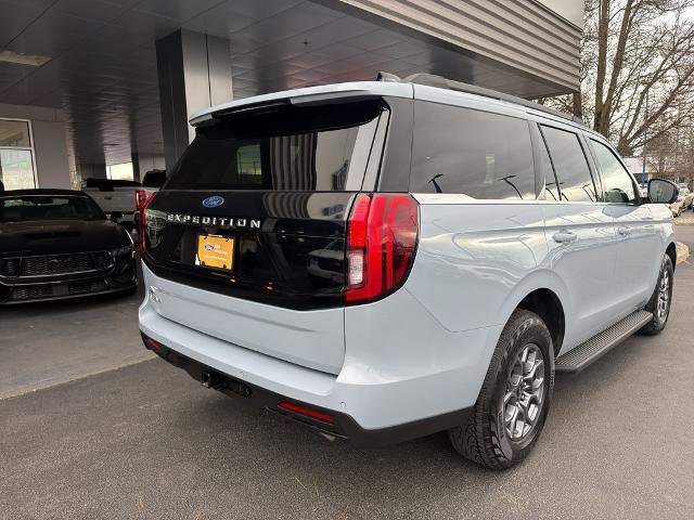 Certified 2025 Ford Expedition Active AWD/4WD image 13