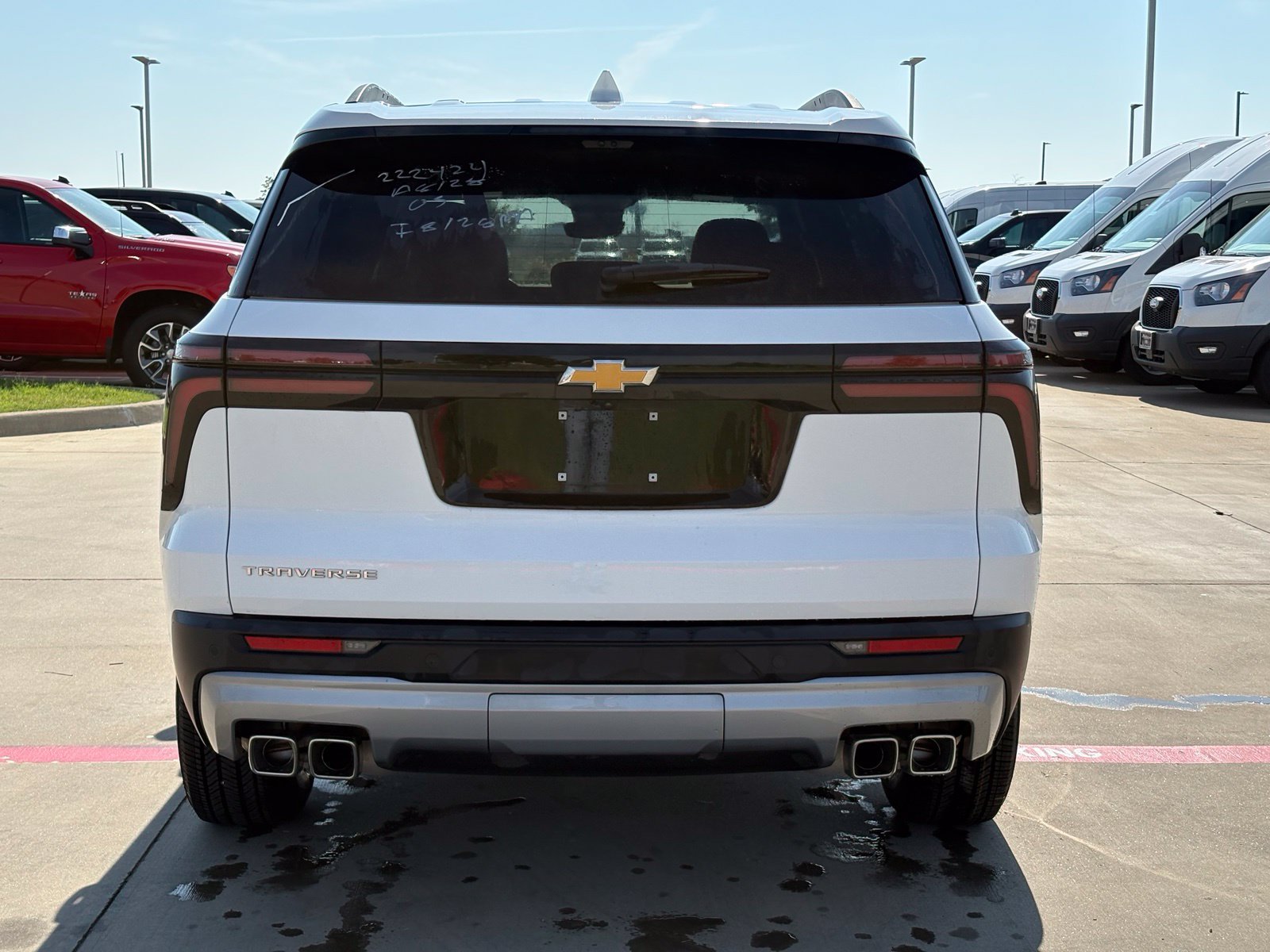 Certified 2026 Chevrolet Traverse LT w/ Driver Confidence Package FWD image 6