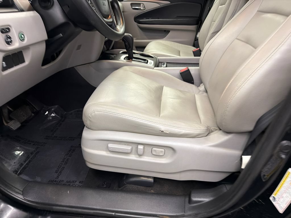 Used 2018 Honda Pilot EX image 10
